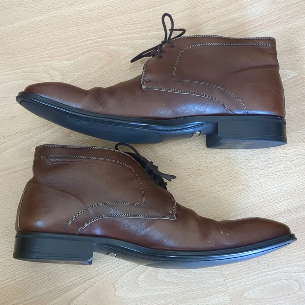 Mezlan Usini Leather‎ Chukka Boots Size 8.5 M Brown